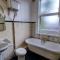 6 Bed Mansion Sleeps 20 Free Parking