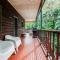 Merindah - Four-Bedroom Modern Pet-Friendly Home in Central Agnes Water