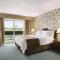 Travelodge by Wyndham Niagara Falls Fallsview