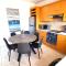 Beach Haven: 7-Minute walk to the beach + Pool - Ларнака