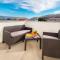 Apartments Sucur with Terrace