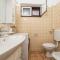 Seafront Haven Darka - Happy Rentals