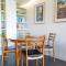 City apartment with Mountain views NISHI - Hosted by CanStay