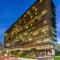 City apartment with Mountain views NISHI - Hosted by CanStay