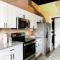 NEW Studio Sleeps 4 - 7 mins to DT - ناشفيل
