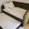 City Nest Bright and Airy 2BR Apartment in Oasis