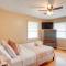 Riverfront Shenandoah Getaway with Kayaks and Tubes! - Shenandoah