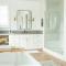Surf and Style Chic Modern Farmhouse Guest Suite - 恩西尼塔斯