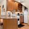 Creekside Suites 05 by Estes Park Condos