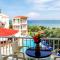 Amoudi Studios Apartments Hotel