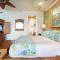 Oceanfront corner unit w/ ac! sk215- Sullivan - Kahana