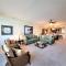 Ocean front remodeled corner unit w/ ac - sk234 - Kahana