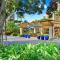 Ocean front remodeled corner unit w/ ac - sk234 - Kahana