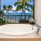 Ocean front remodeled corner unit w/ ac - sk234 - Kahana