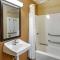 Relax Suites Extended Stay - La Mirada