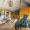 @ Marbella Lane - Hidden Gem in Orange County - اورانج