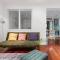 Eclectic Rushcutters Gem - Foosteps to the Harbour