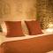 In Provence Hôtel - Expérience Atypique - 沃内勒