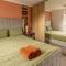 Ideal 3 Bed Home In Glasgow City With Free Parking