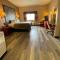 Super 8 by Wyndham Rolla