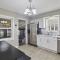 Charming Retreat in the Heart of Des Plaines residence - ديس بلينز