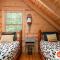 Wonderful Log Cabin near private beach and lake access - Saugatuck