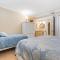 3 Bedroom 2 Bath Sandpiper Condo with Ocean Views - باوليز آيلاند