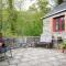 Old Oak Barn - A beautifully converted barn in idyllic setting, extremely child friendly