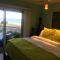 4 night minimum Regency Towers - غولف بريز