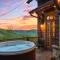 Mtn Views Hot Tub Close to Asheville