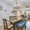 Walk to Beach Bright Hilton Head Island Villa! - جزيرة هيلتون هيد