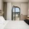 Loadstar Rooms & Suites