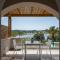 Loadstar Rooms & Suites