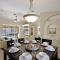 Waterfront Canal Home with HTD Pool Spa and Kayaks - كيب كورال
