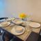 BGC Uptown Parksuites King Bed with Balcony Sunset and City View - 马尼拉
