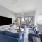 First Class 1BR Modern & Stylish Living - Dubaj