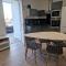 Superbe appartement rénové à neuf centre bourg - 滨海布朗