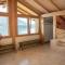 Lakeside Chalet with Panorama View - 图恩