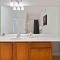 Renovated Condo by Convention Center & I-Drive