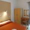 Meltemi Rooms and Apartments - Finikounta