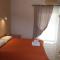 Meltemi Rooms and Apartments - Finikounta