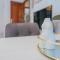 Delfín Retreat con Terraza junto a parada de Metro - Granada