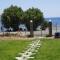 Nicholas Waves Beach Studios - Lardos