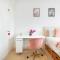 * Airy & Lightly Two Bed Apt in Fulham * - Londres