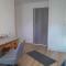 2 chambres adjacentes dans villa - Commugny