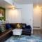 2B2B pet-friendly with views near dog park