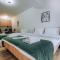 Darki Apartments 3 - Very Central Stay With Free Parking