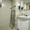 Darki Apartments 3 - Very Central Stay With Free Parking
