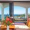Apricari House Stunning Views 3 BDRM and Pool - 罗阿坦
