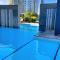Oracle 28th floor Tower 2 Ocean views! - GC Getaways